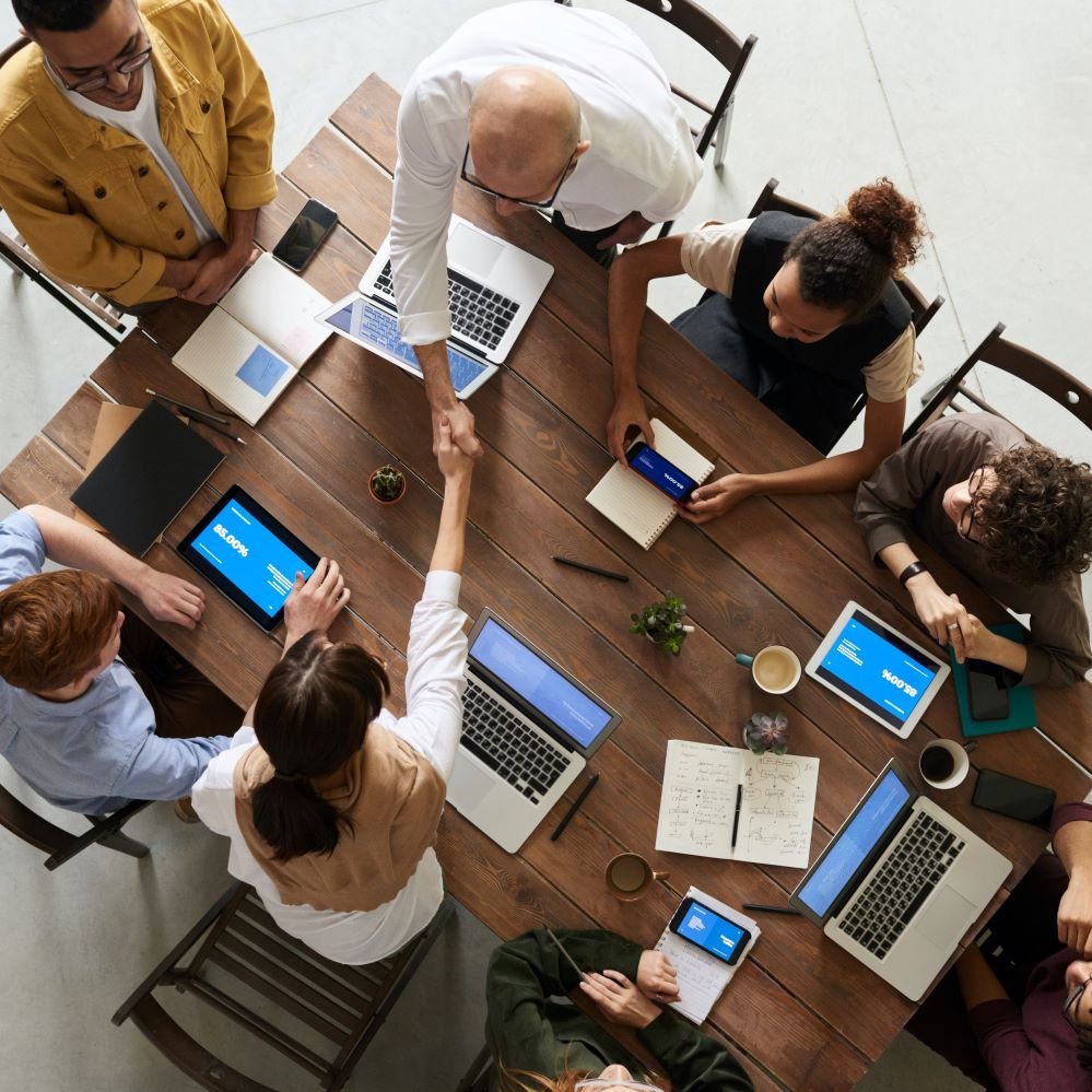 digital marketing vs affiliate marketing Photo by fauxels: https://www.pexels.com/photo/photo-of-people-doing-handshakes-3183197/